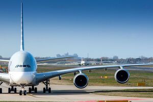 СМИ: Тело мужчины нашли на крыше офисного здания рядом с лондонским аэропортом Хитроу