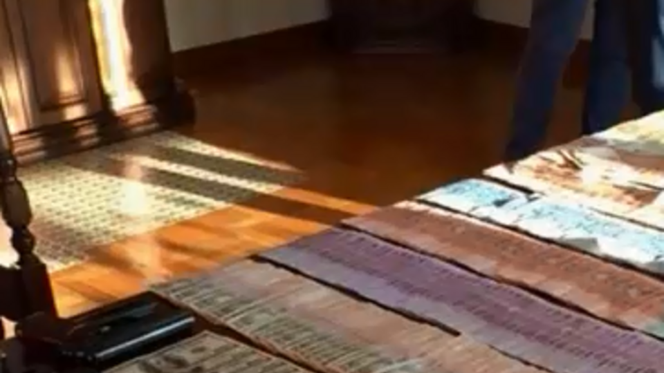 В Апелляционном суде обнаружили много наличных денег