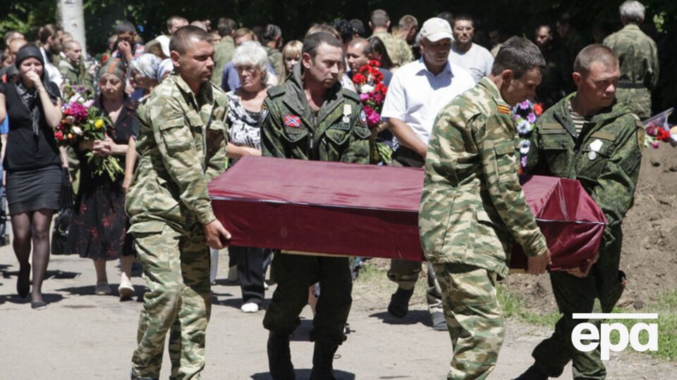 Боевики в Донецке жалуются на потери под Марьинкой, сообщил журналист Бочкала