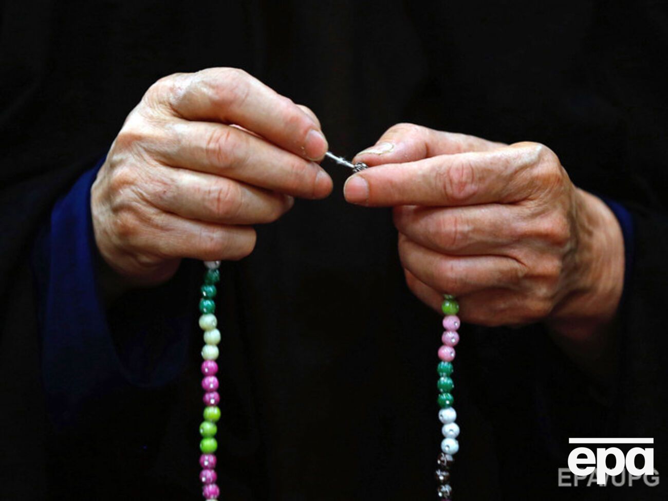 Иранские депутаты&nbsp;требуют снятия с государства всех санкций до подписания ядерного соглашения