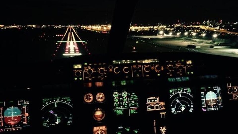 Работа варшавского аэропорта имени Шопена восстановлена