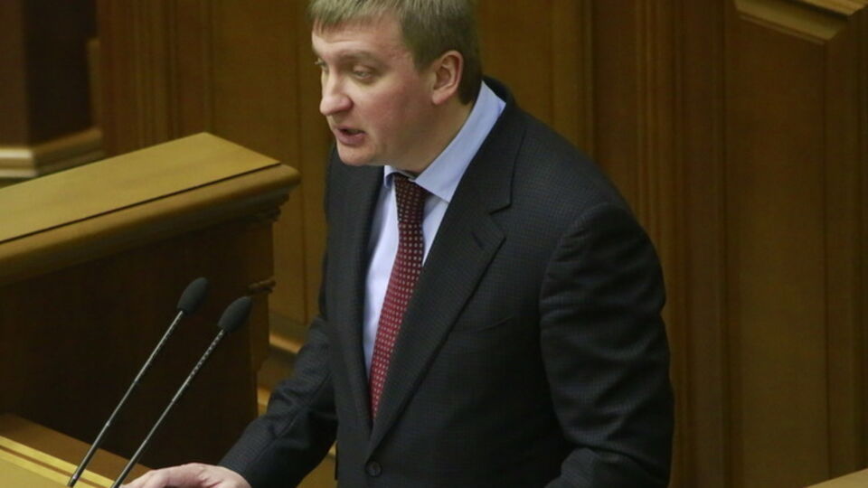 Петренко: Комиссия проверит уставные документы партий