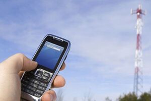 СМИ: Около 15.20 связь оператора "Киевстар" частично восстановилась, однако дозвониться абонентам можно с трудом