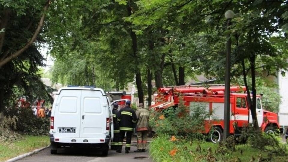 ГСЧС: На месте происшествия работали 11 единиц основной и специальной пожарно-спасательной техники и 40 человек личного состава