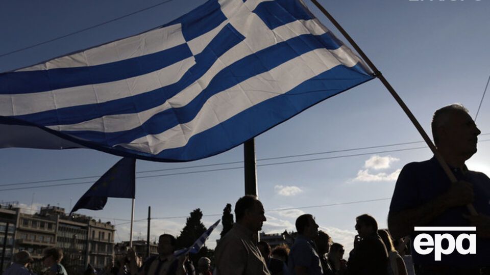 В конце этого месяца Греция может объявить дефолт, чем, возможно, воспользуется Россия, считает Financial Times