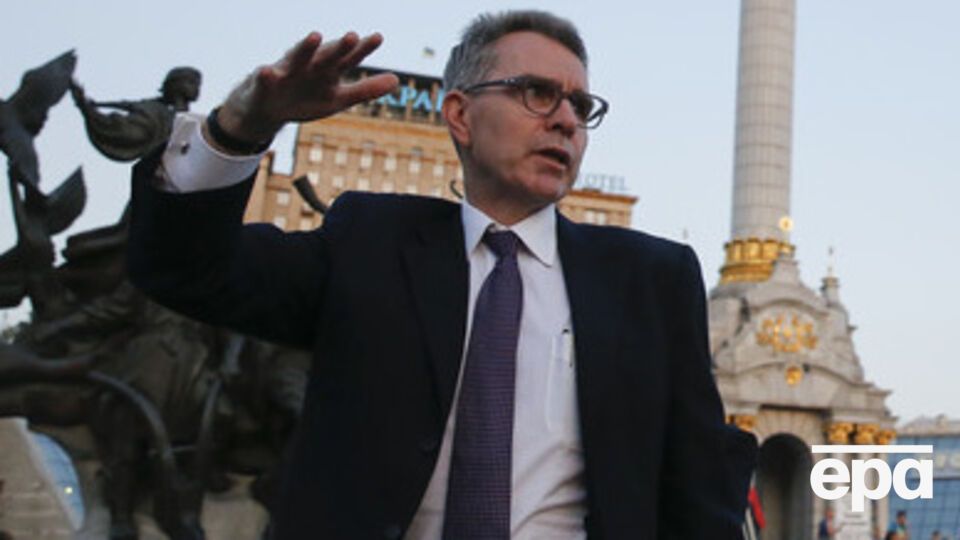 Пайетт: Россия должна прекратить посылать в Украину боевиков и оружие