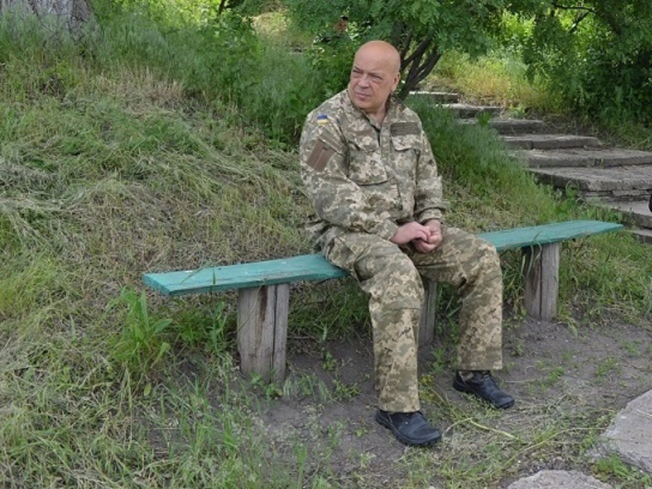 Москаль: В городе Золотое в результате минометного обстрела ранены двое бойцов