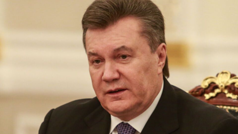 Янукович: "Межигорье" окружили со всех сторон, под Мелитополем выставили крупнокалиберные пулеметы, а в Крым ехали целые вооруженные поезда