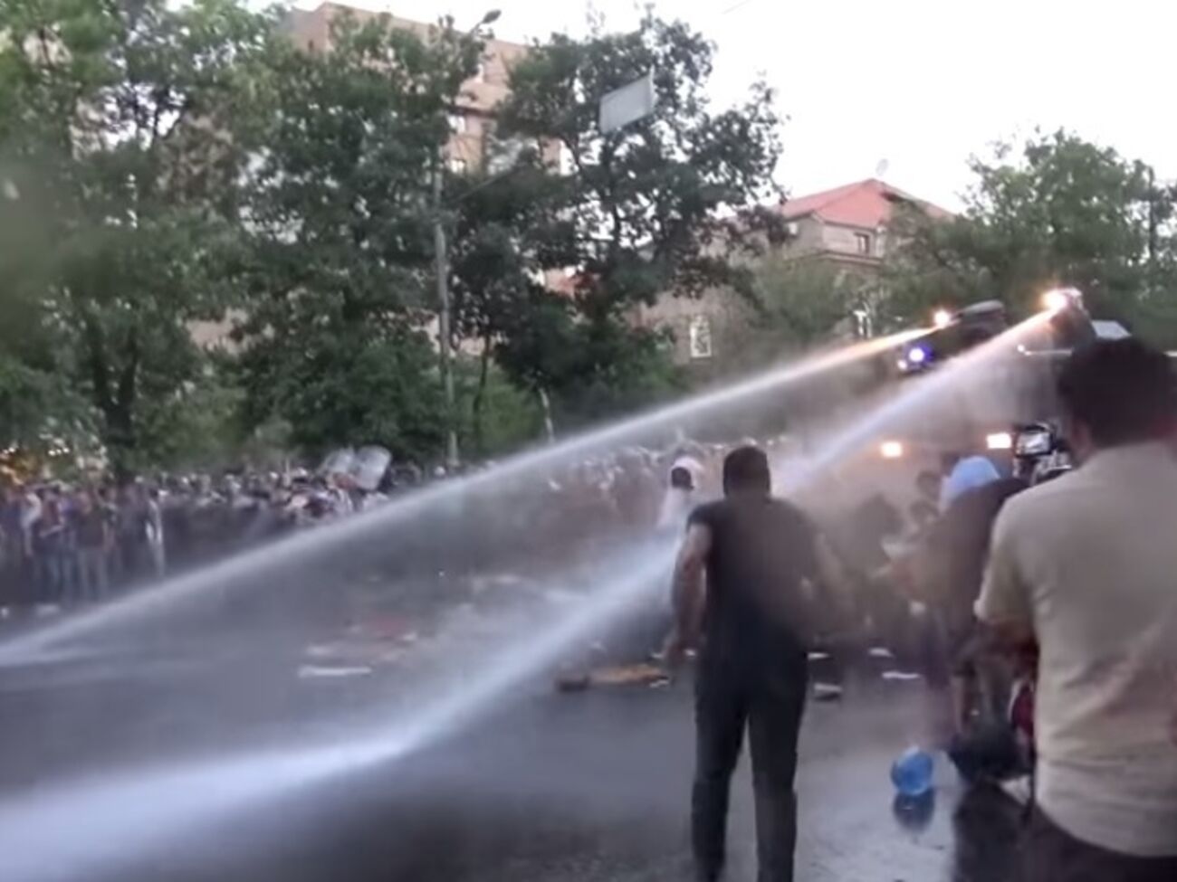 Полиция разогнала акцию в Ереване за несколько минут