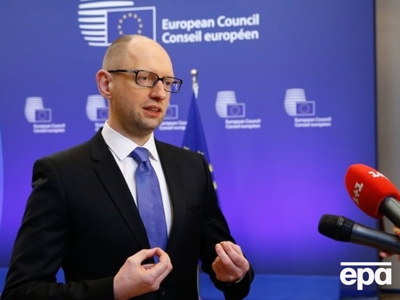 Арсений Яценюк: Не исключено, нужно будет проводить еще одни местные выборы уже по новой Конституции