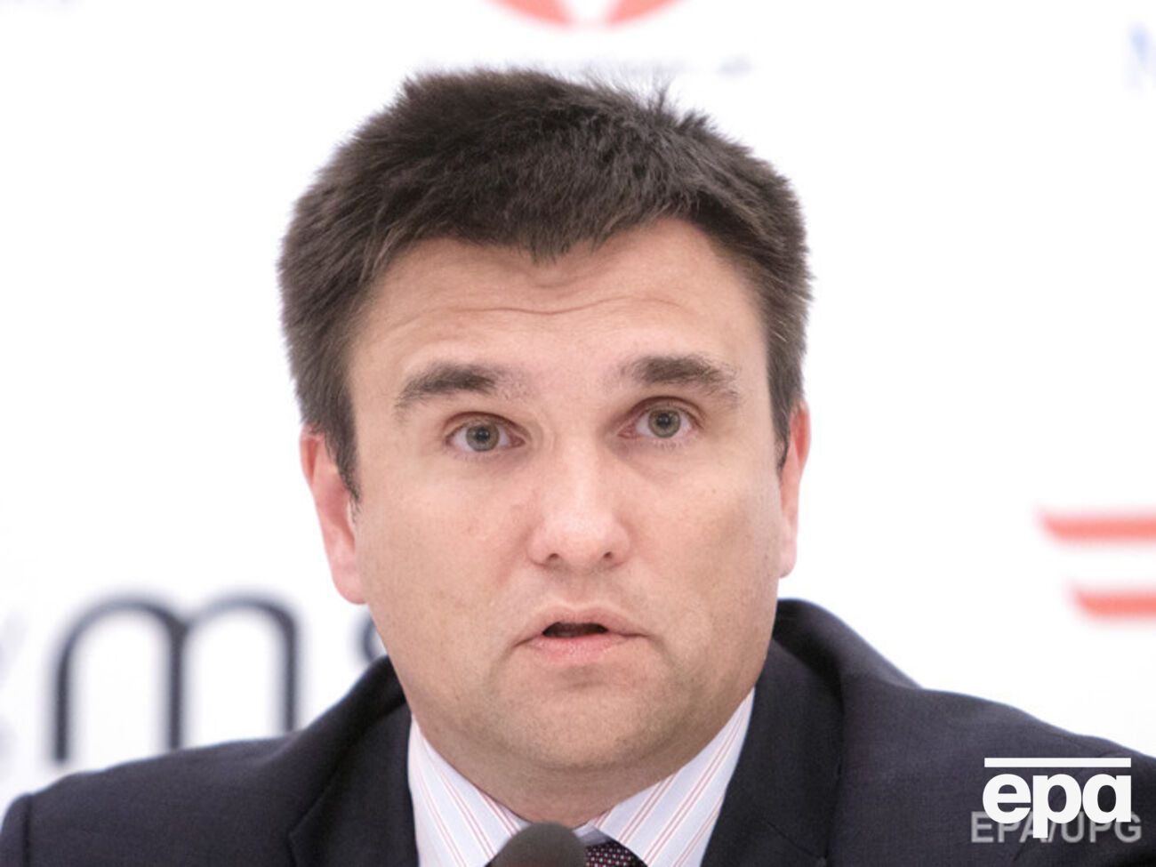 Климкин отметил, что прекращение огня все еще остается определяющим