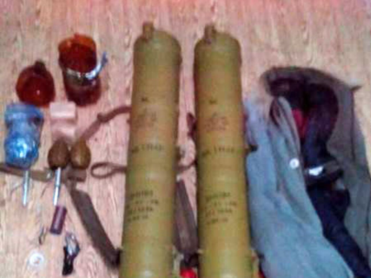 Обнаруженные в тайнике гранатометы