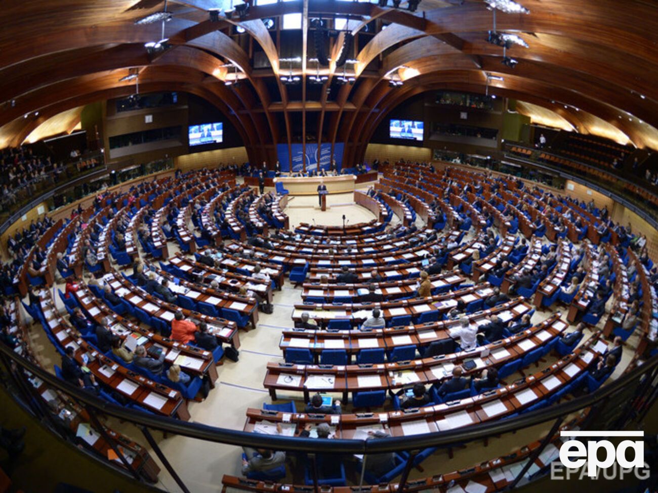 Мониторинговый комитет ПАСЕ предлагает продлить санкции против РФ