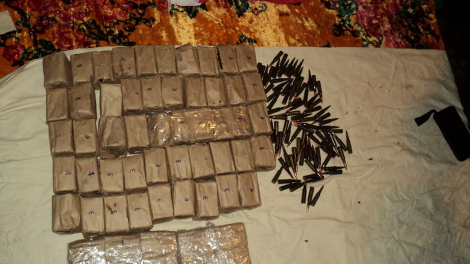 Изъятые у бывшего начальника склада боеприпасы