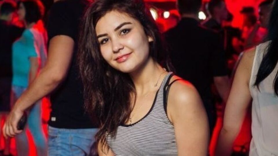 Алтынай в ночном клубе накануне гибели