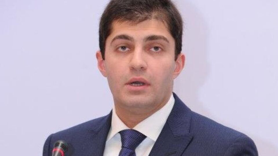 Давид Сакварелидзе: Политики почему-то считают, что написав хороший закон или создав институт, это решит проблему. Я называю это закономанией