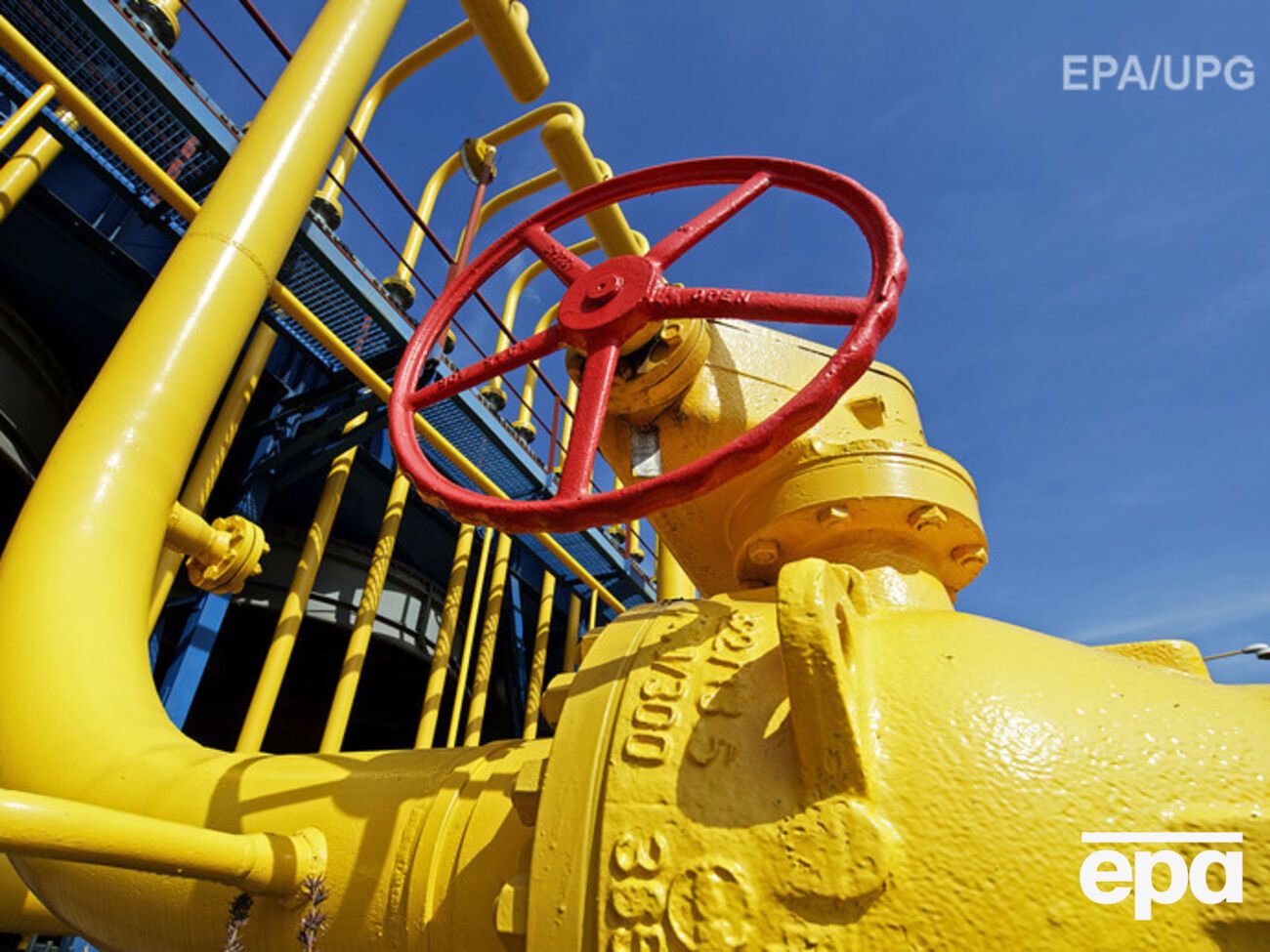 По данным издания INSIDER, Украина согласилась погасить долг перед РФ в обмен на газовую скидку