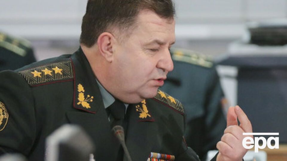 Полторак заявил, что украинские военные не открывают огонь первыми