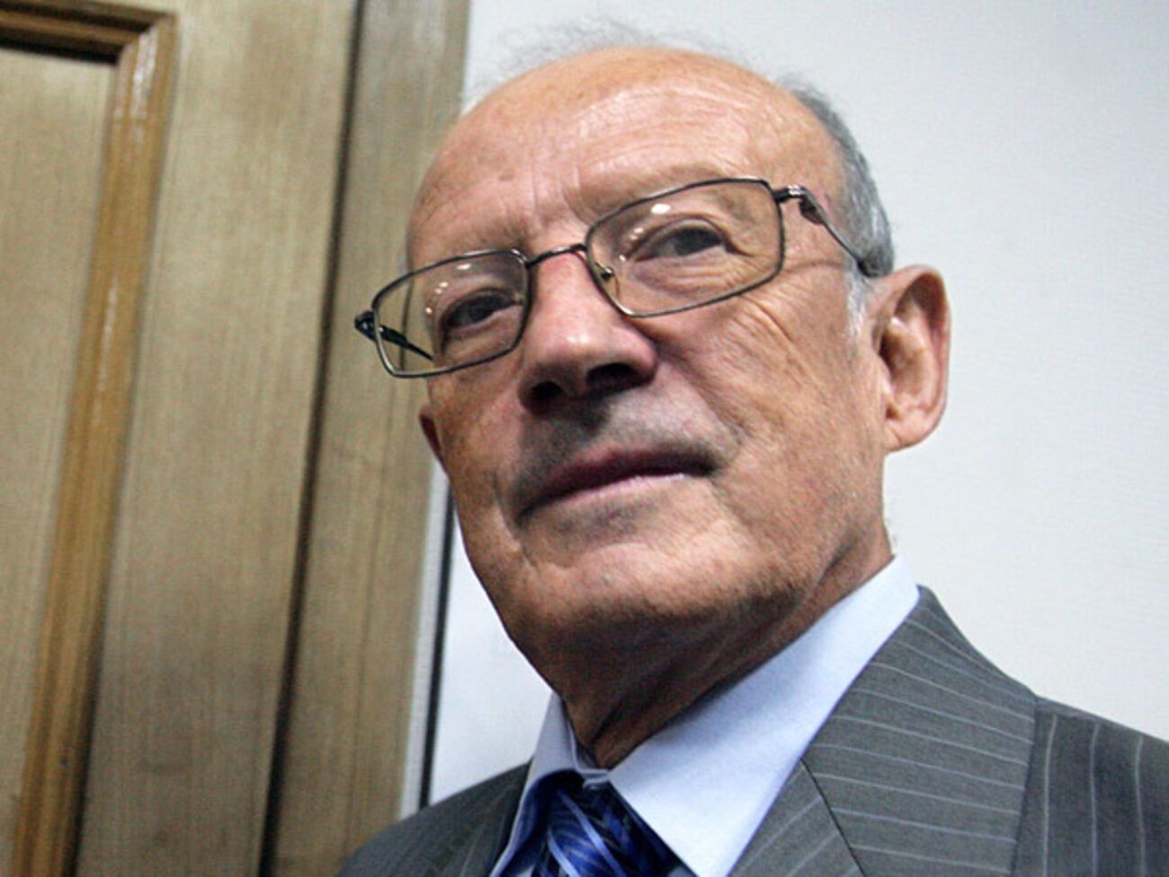 Пионтковский считает, что Россия сама добивается отчуждения со стороны других государств