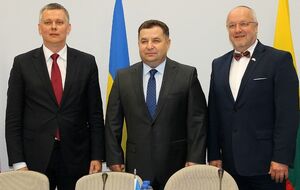 Министры обороны Украины, Польши и Литвы провели встречу в штаб-квартире НАТО