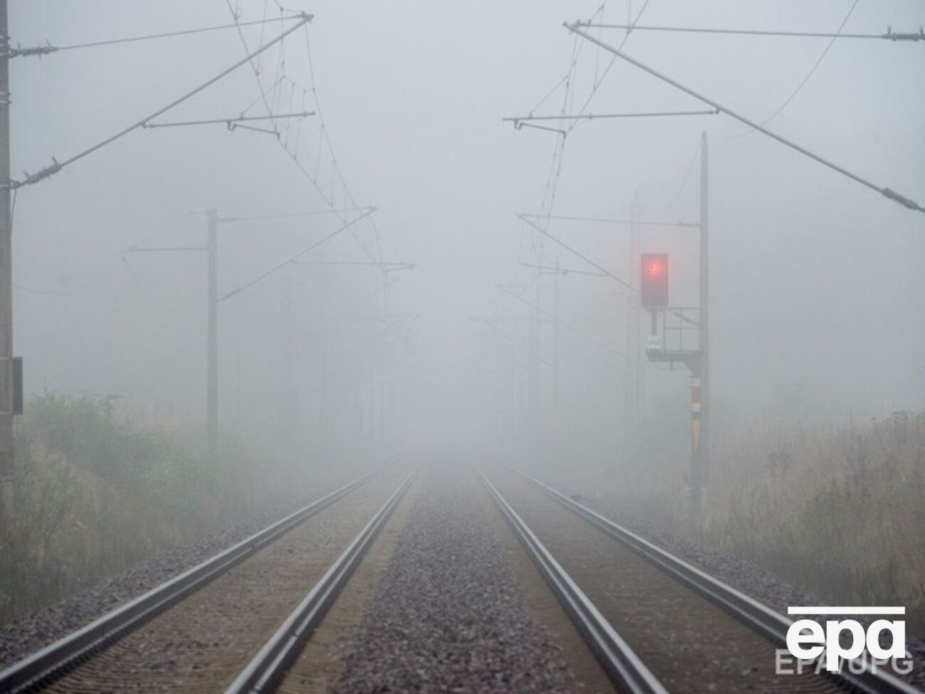 Юноша погиб под колесами поезда