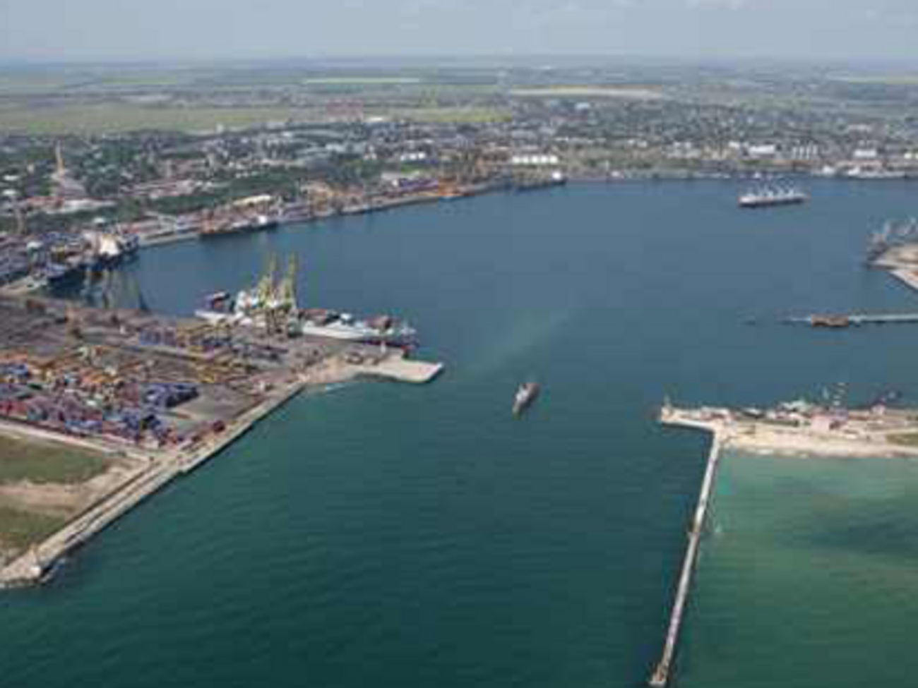 Реконструкцией зернового терминала в Ильичевском порту займется французская транснациональная корпорация