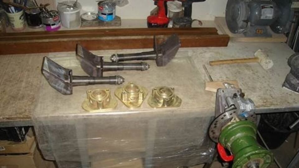 Террористы планировали изготовить беспилотник, который мог нести до 100 кг бомб