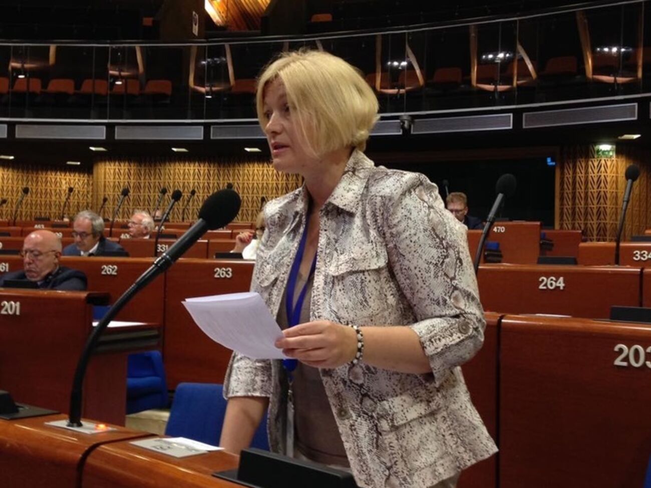 На Донбассе пропали без вести около 1,3 тыс. человек, сообщила Геращенко