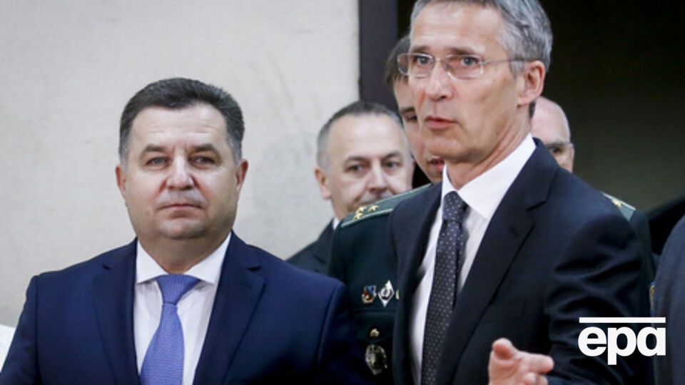 Министр обороны Украины Степан Полторак и генеральный секретарь НАТО Йенс Столтенберг