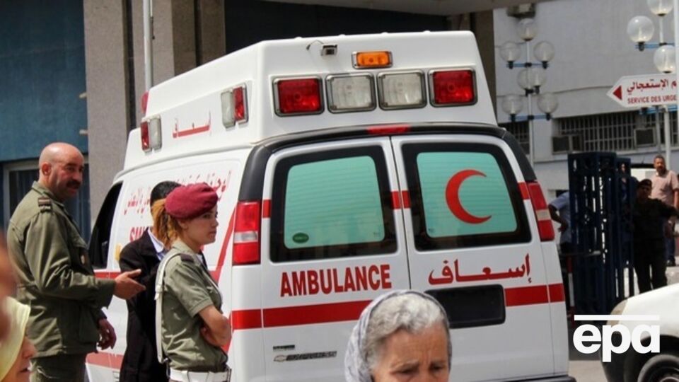 В Тунисе напали на отель с туристами