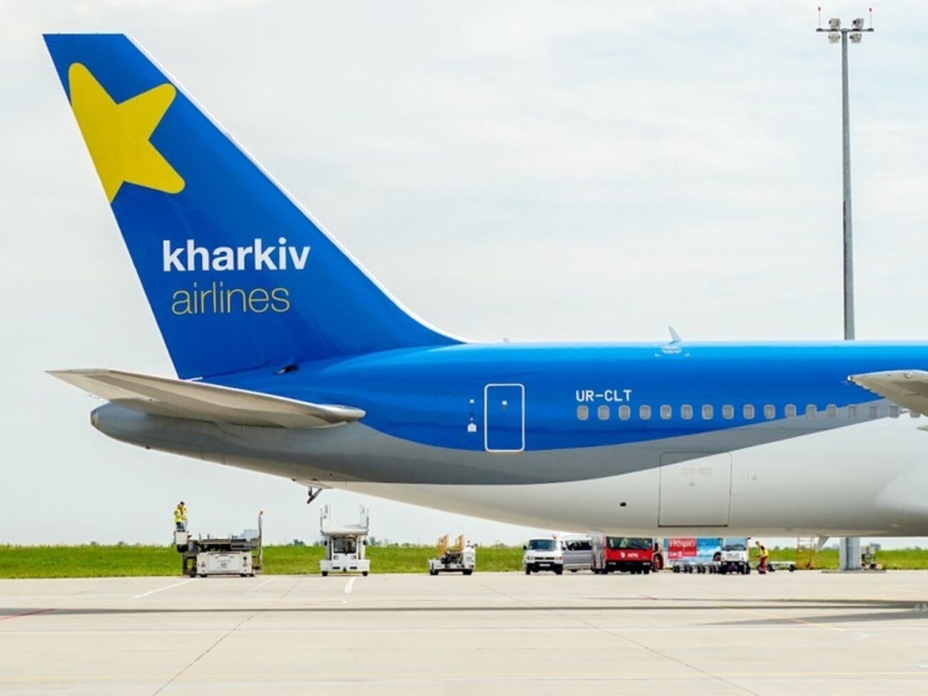 "Авиалинии Харькова" больше не совершают регулярных рейсов