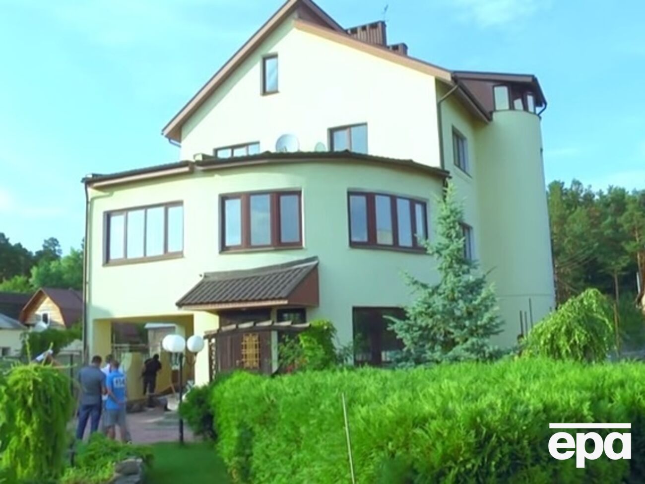 Правоохранители провели обыск в еще одном доме Антона Чернушенко под Киевом