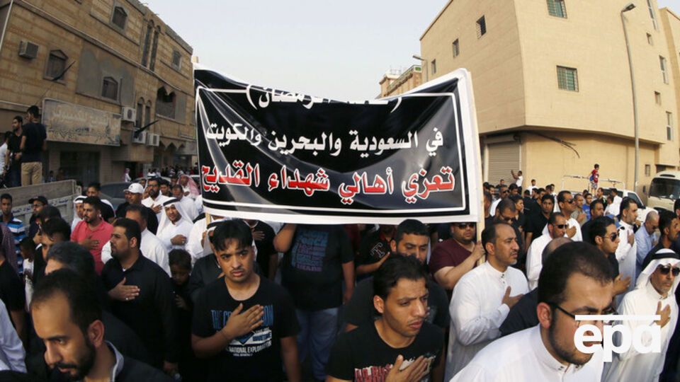 В Кувейте жертвами взрыва в мечети стали более десяти человек