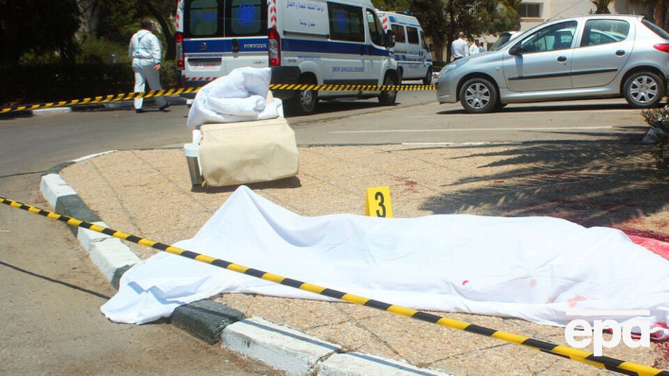 Количество погибших в результате атаки террористов туристов в Тунисе увеличилось