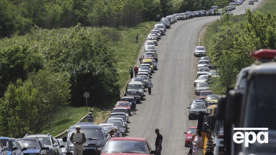 Граждане при получении пропуска больше не будут лично контактировать с чиновниками и военными