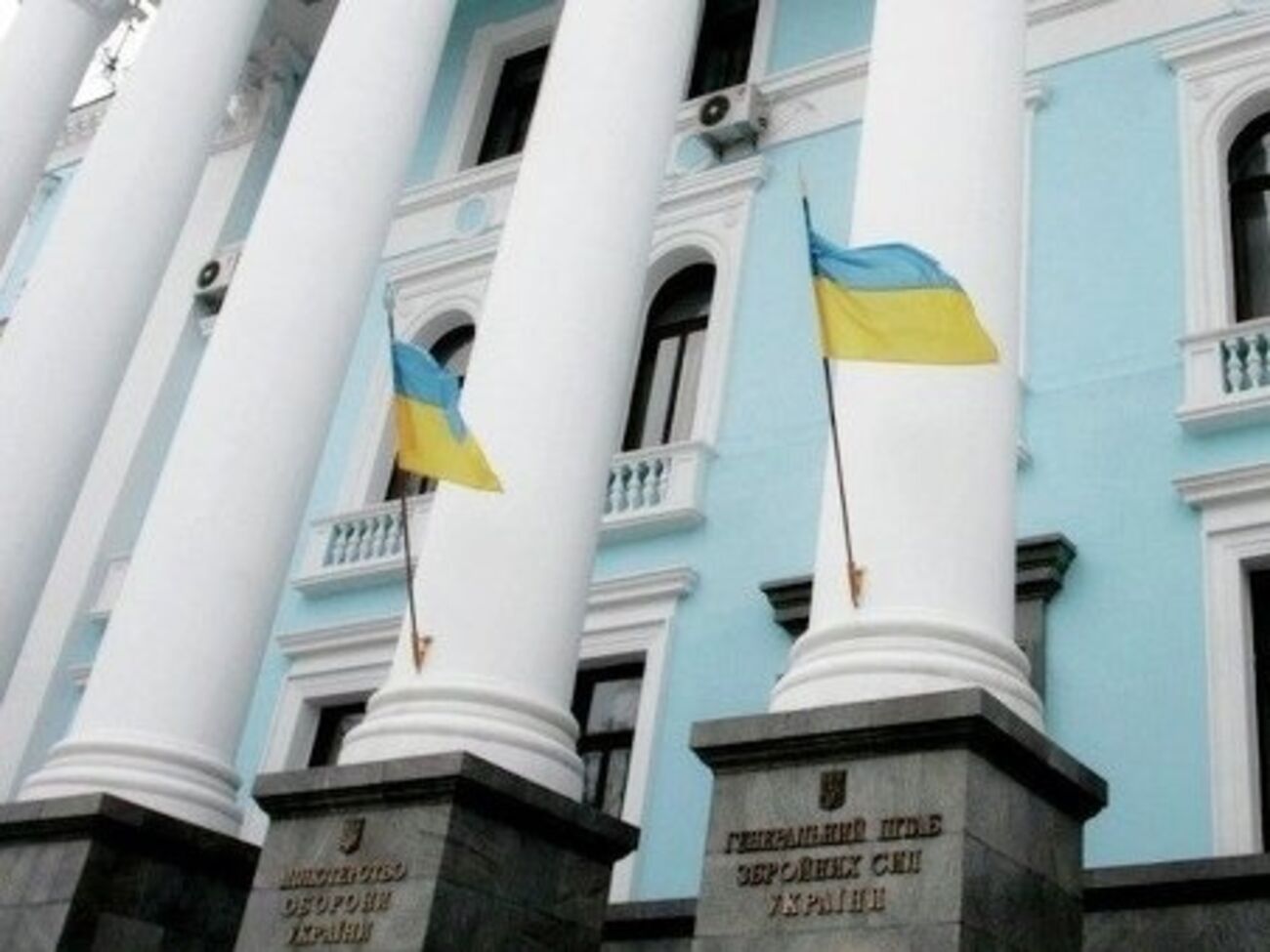 Минобороны будет закупать все товары на электронных торгах