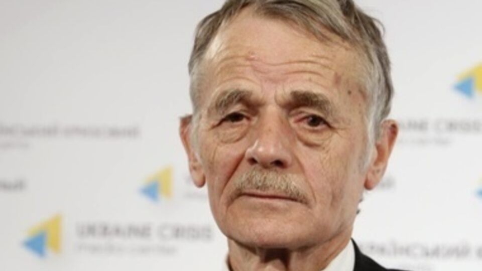 Джемилев заявил, что крымским татарам отказали в праздновании Дня национального флага без объяснения причин