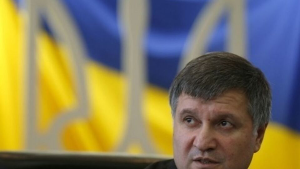 Аваков: Левочкин препятствует расследованию убийства его же бывшего однопартийца