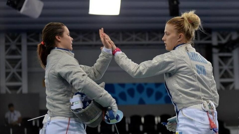 В финале Ольга Харлан, Алина Комащук и Елена Кравацкая одержали победу над командой Италии