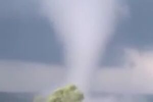 Скриншот видео