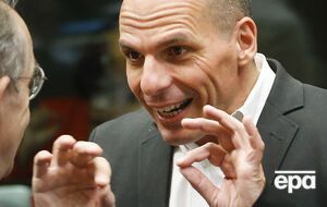 Варуфакис ожидает решения ЕЦБ