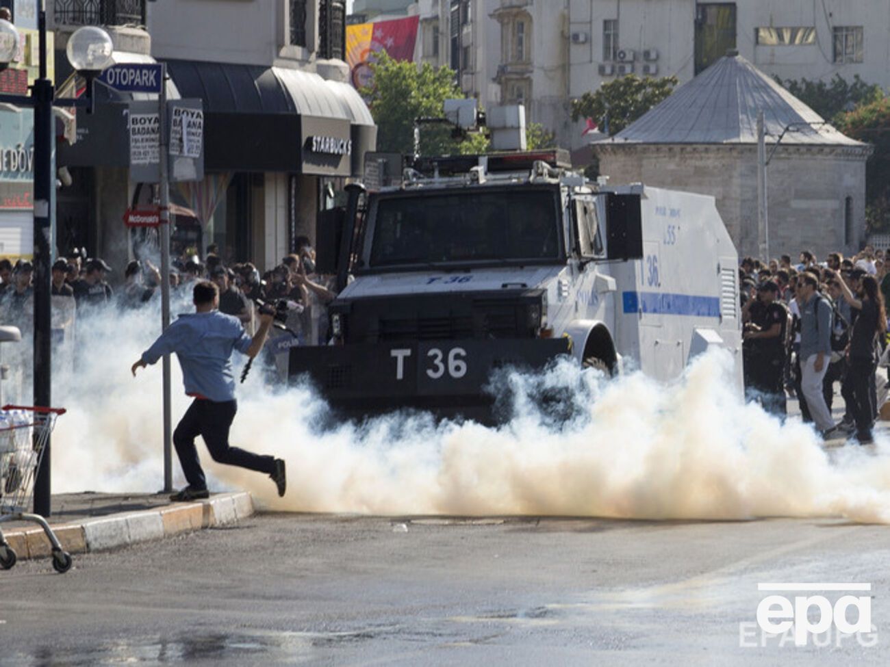 В Турции гей-парады проводятся уже несколько лет
