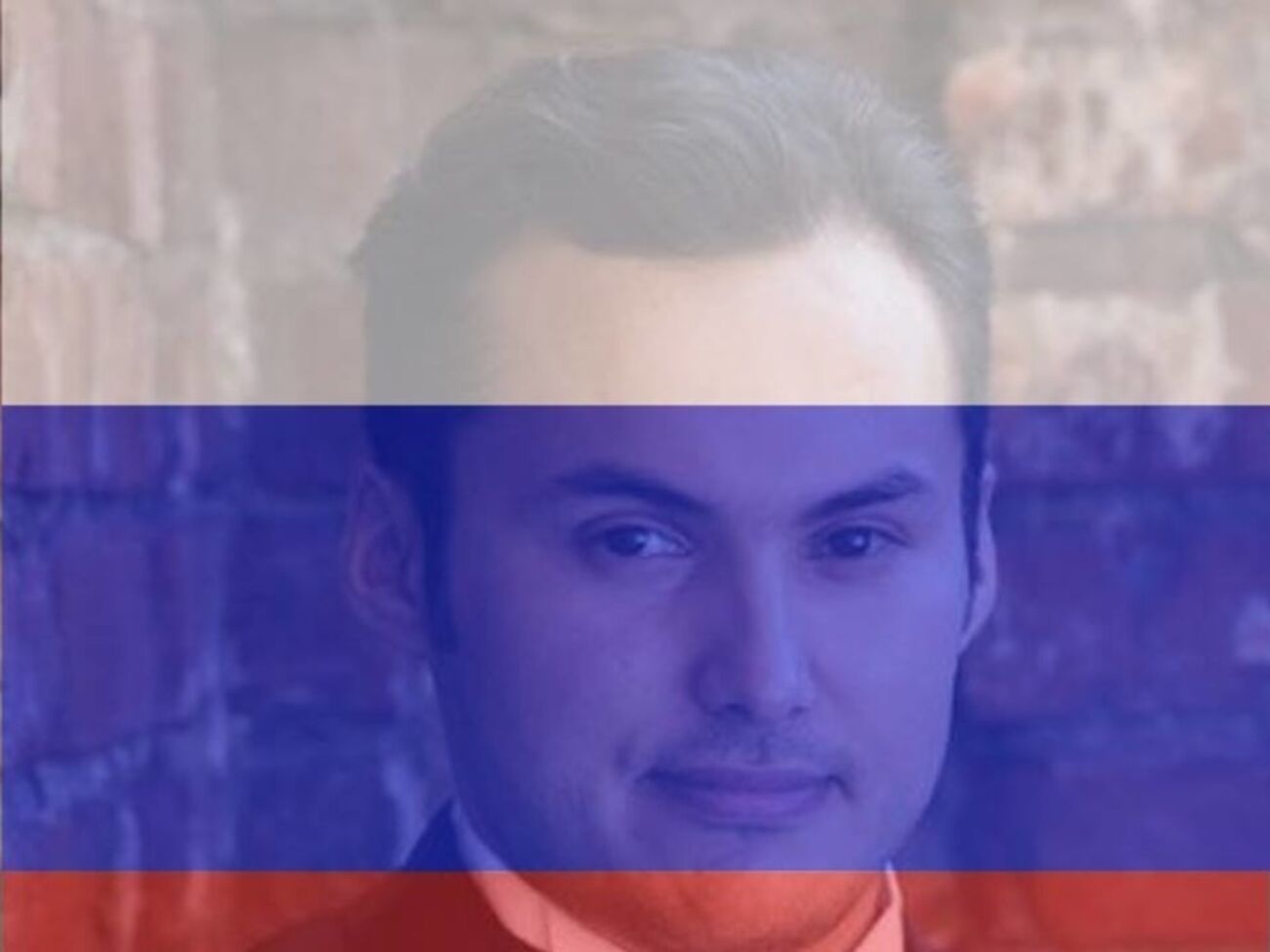 Ришат Шигапов одним из первых раскрасил свою аватарку и начал помогать делать то же самое всем желающим