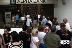 В Греции могут ввести лимит на снятие наличных