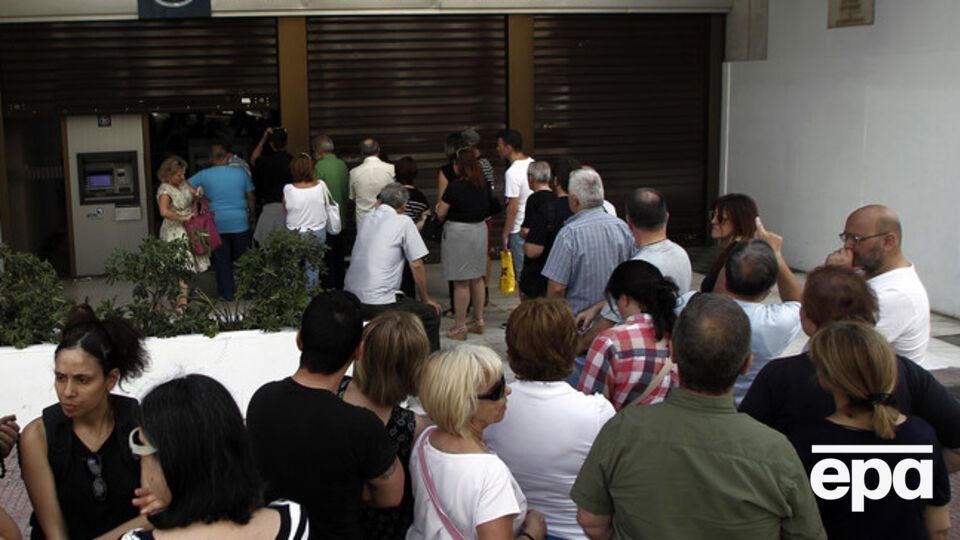 В Греции могут ввести лимит на снятие наличных