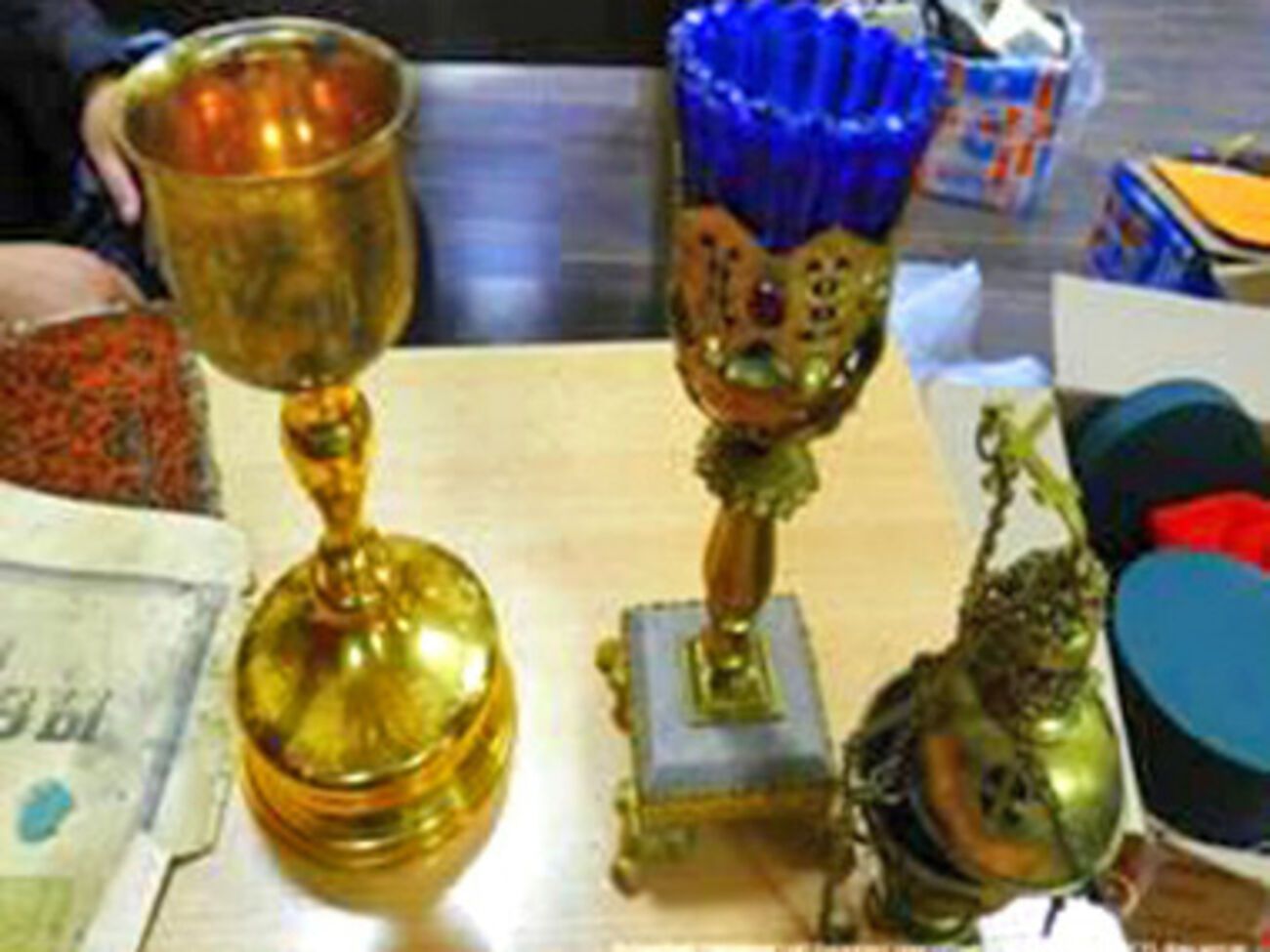 В состав задержанной на границы с Румынией контрабанды входила церковная утварь