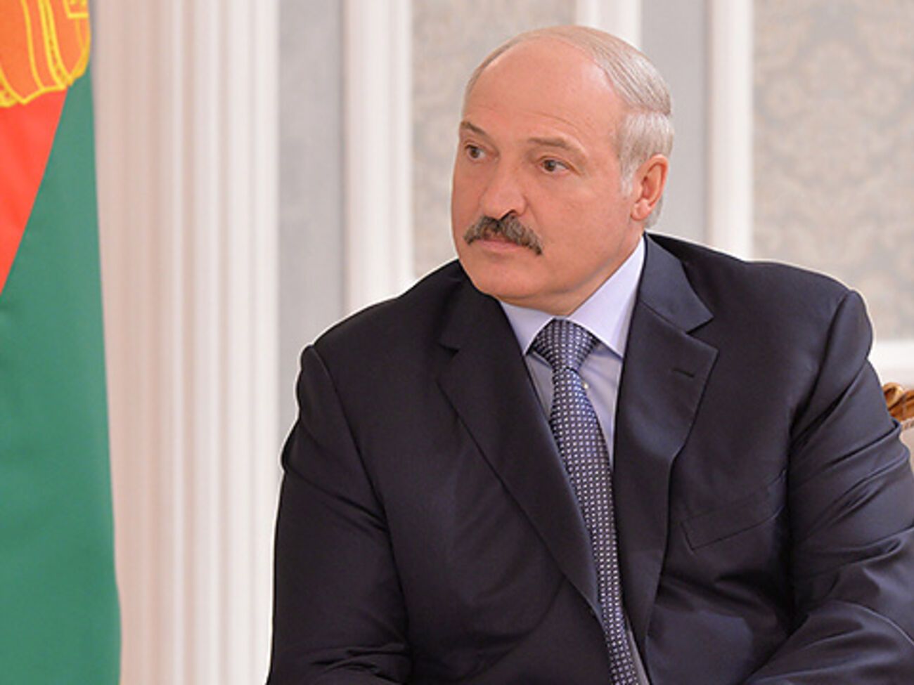 Лукашенко обеспокоен угрозами безопасности Беларуси со стороны Запада и Украины