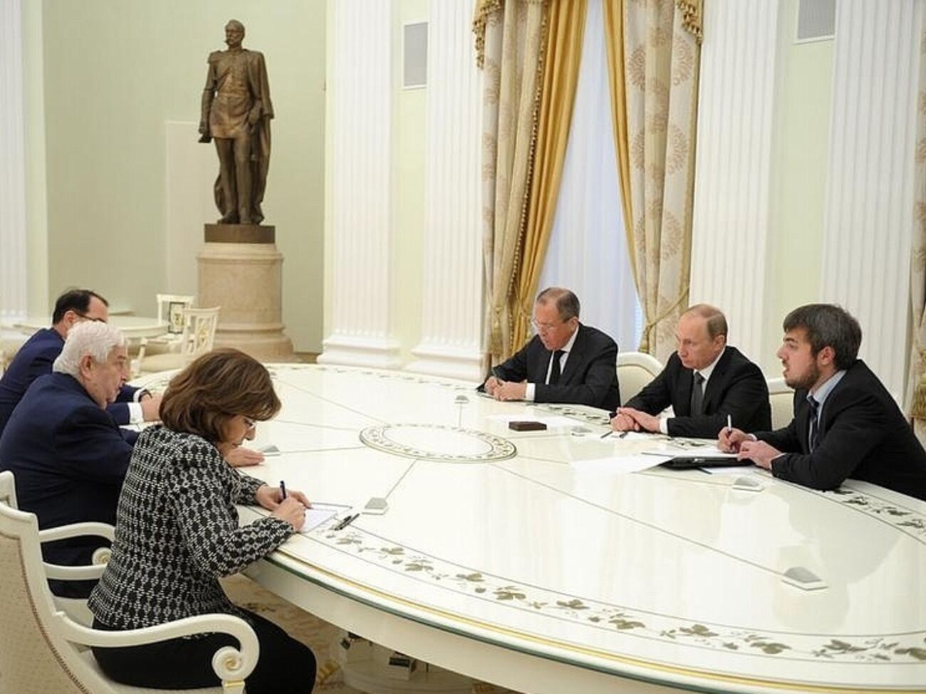 Президент РФ Владимир Путин встретился с главой МИД Сирии&nbsp;Валидом Муаллемом