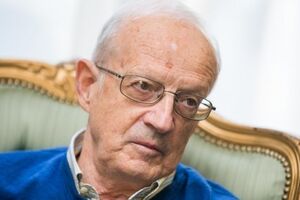 Пионтковский: Путин хочет, чтобы "моторылы" и "гиви" заседали в Раде и обладали правом вето