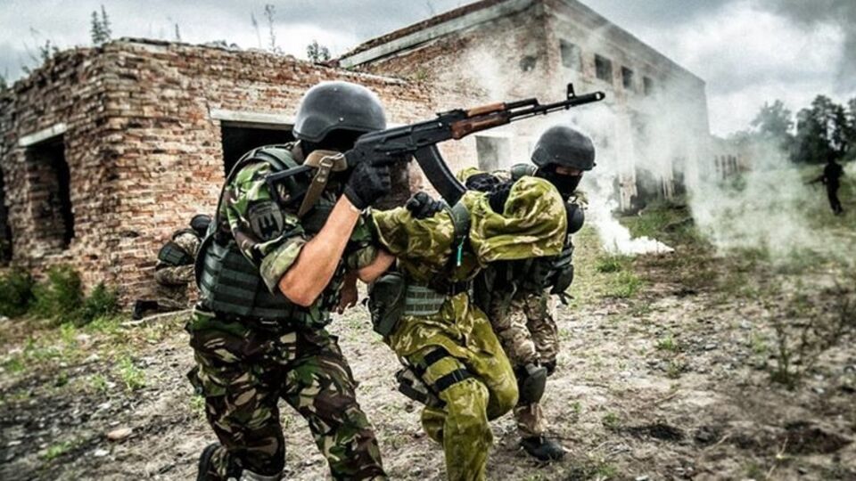 Штурмовая группа батальона "Донбасс" прошла курс подготовки по зачистке зданий. Фоторепортаж